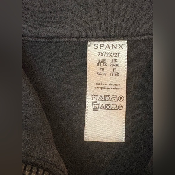 SPANX Air Essentials Ladies Black 1/2 Zip Sweatshirt Top size 2XL - Picture 3 of 6